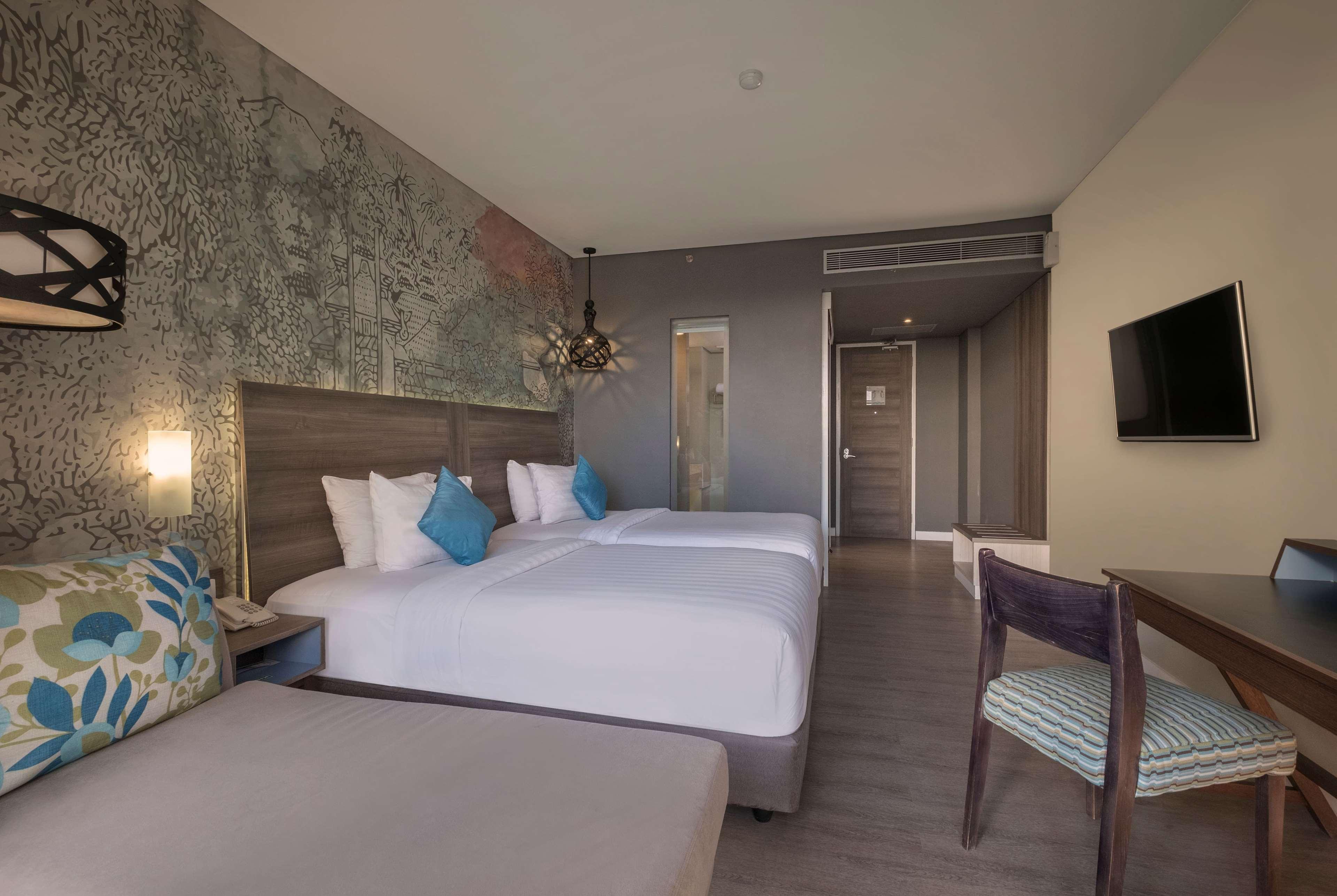 Wyndham Garden Kuta Beach Bali Екстер'єр фото
