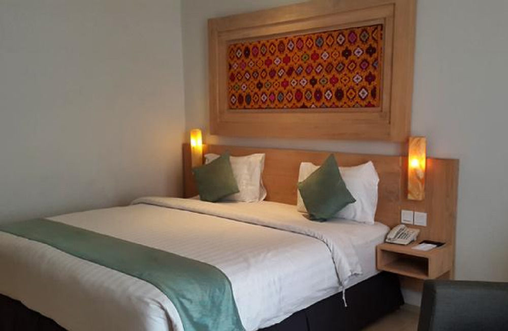Wyndham Garden Kuta Beach Bali Екстер'єр фото